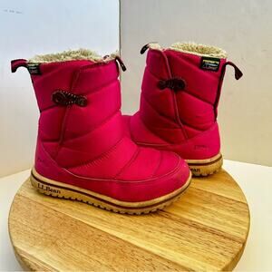 L.L. Bean Kids' Ultralight Winter Boots in Bright Pink